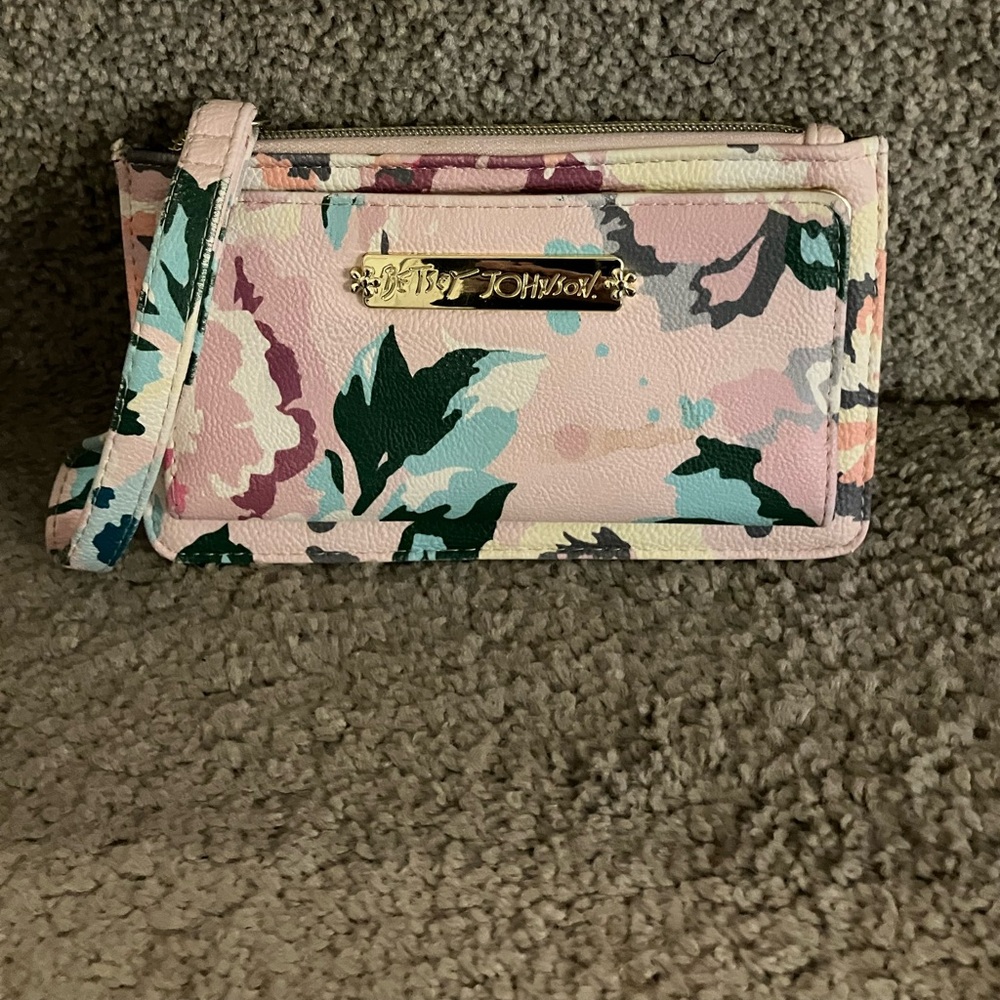 In Beautiful Condition! BETSEY JOHNSON  Floral Wristlet